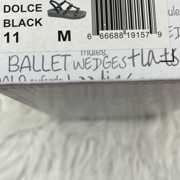 WANTED Womens Dolce Daisy Floral Strappy Sandals Size 11 NEW - Picture 2 of 16